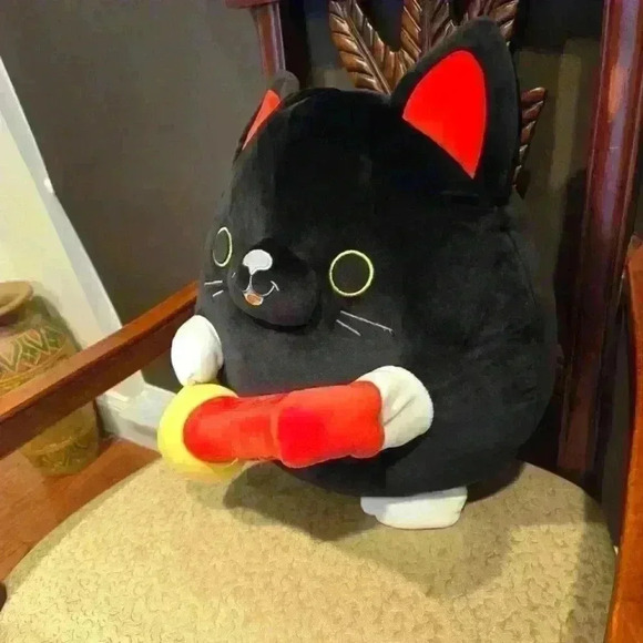 Snackles Luna~ Pez Candy by ZURU Squishmallow,Size 14" - Picture 3 of 3